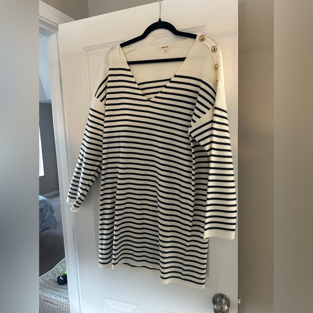 Striped V-Neck Sweater Dress (Reg)